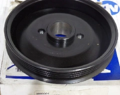 Шкив привода водяного насоса 3883324 (3820206, 3046408) - M11,ISM  (Аналог)