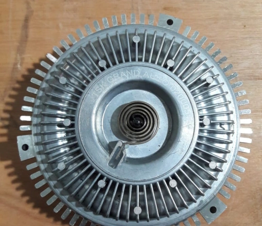 Муфта вязкостная (D=185mm, крыл-ка =660mm, 9 лоп.) 18222-3 - (КАМАЗ дв.740.30,31)